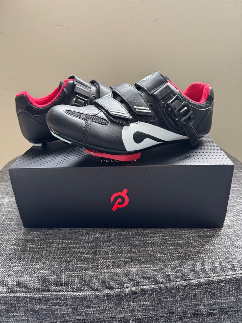 Peloton Woman 8/ Man 5 Black & Red Cycling Shoes with White Accent